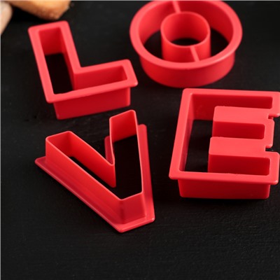 Набор форм для вырезания печенья Доляна «Любовь», 4 шт, 12,5×10,5×2 см, цвет красный