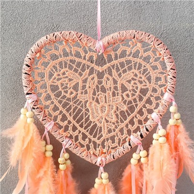 Ловец снов "Кружевное сердце" персиковый 60 см