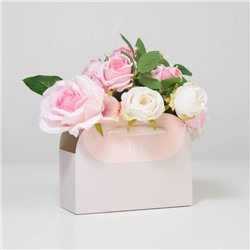 Коробка для цветов складная «Love», 17 × 13 × 7 см