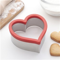 Форма для вырезания печенья Доляна «Сердце»,10,5×10,5×4,5 см, цвет красный