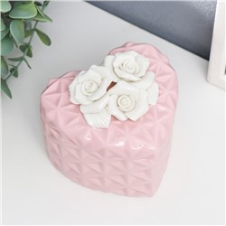 Шкатулка керамика "Три белых розы. Геометрия" сердце розовое 10х11х11 см